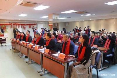 金豬送福喜迎春 文化歡樂進(jìn)萬家——記新春文化藝術(shù)交流活動(dòng)